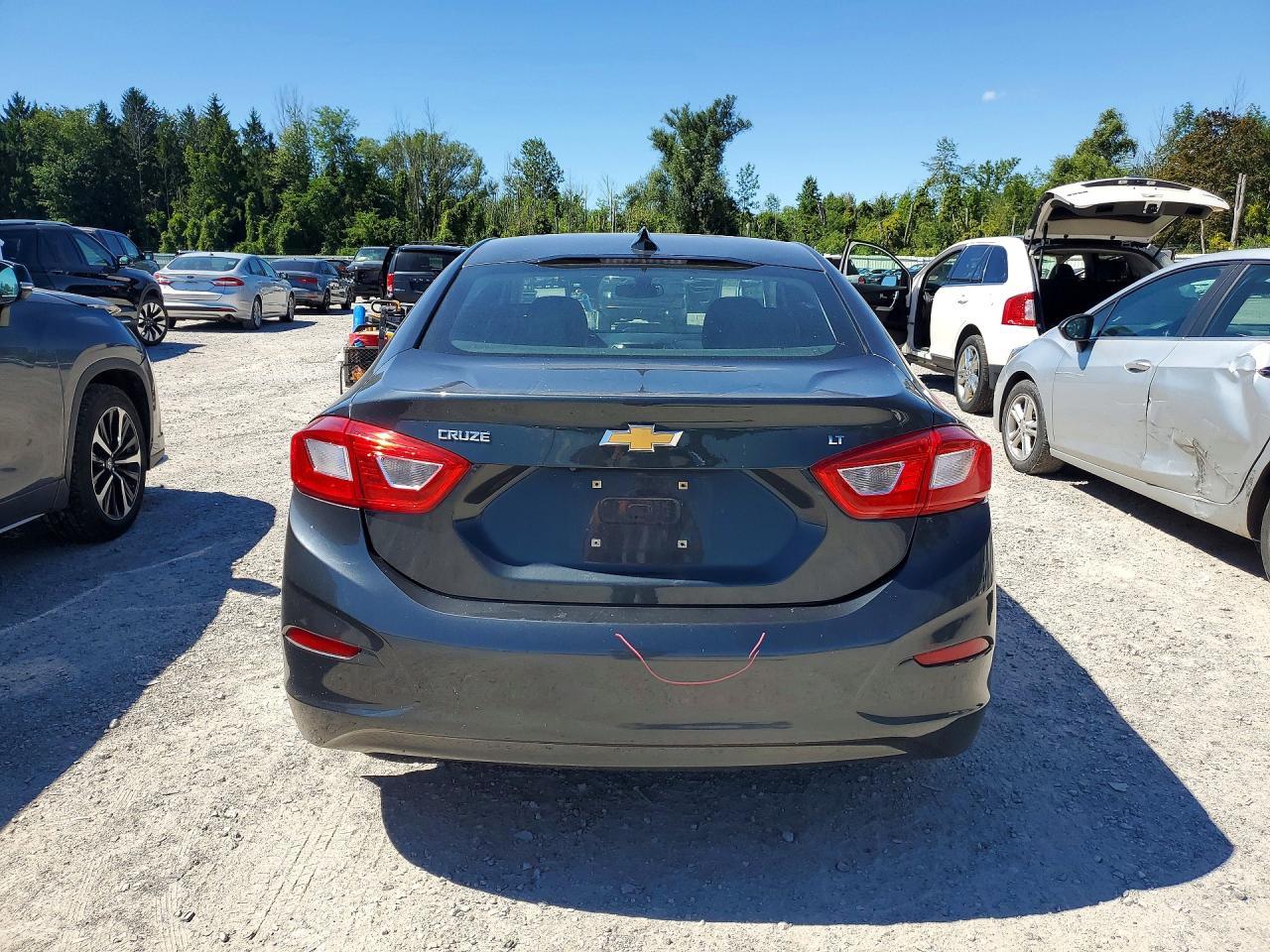 2017 Chevrolet Cruze Lt - zdjęcie 6