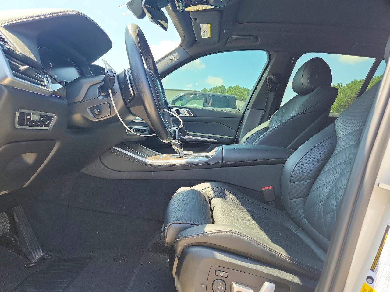 2023 BMW X5 xDrive40I - zdjęcie 7