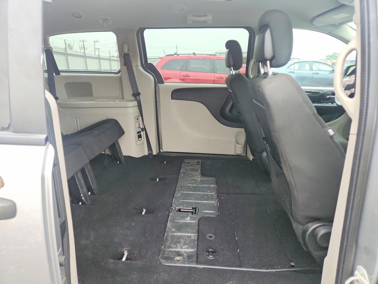 2020 Dodge Grand Caravan Se - zdjęcie 11