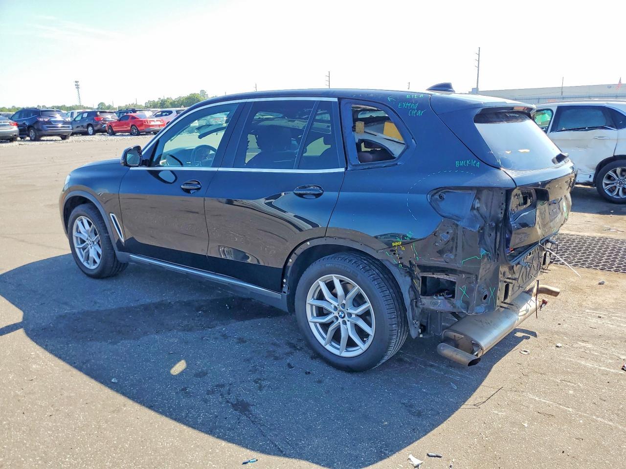 2020 BMW X5 xDrive40I - zdjęcie 2