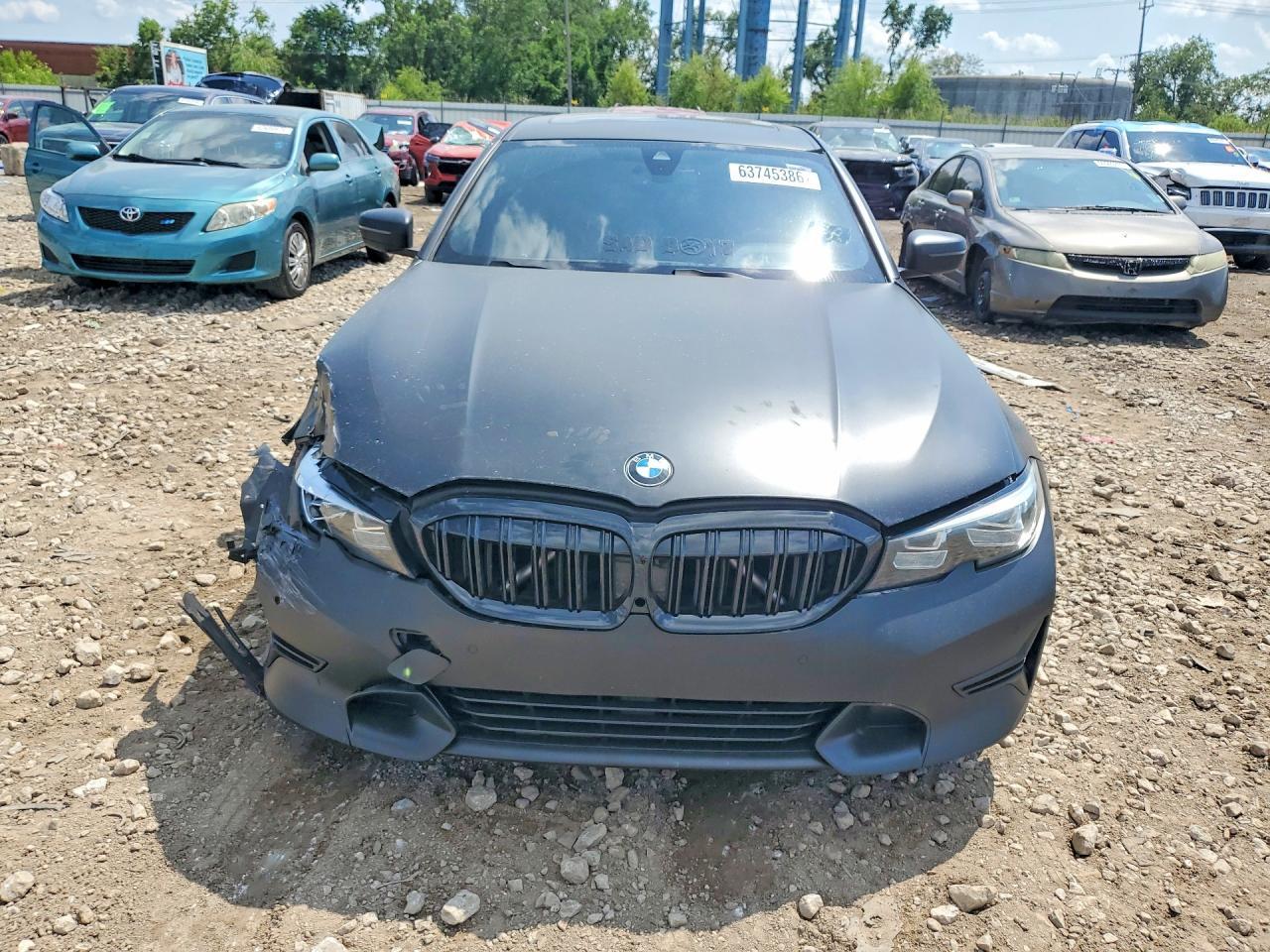 2019 BMW Seria 3 330i - zdjęcie 5