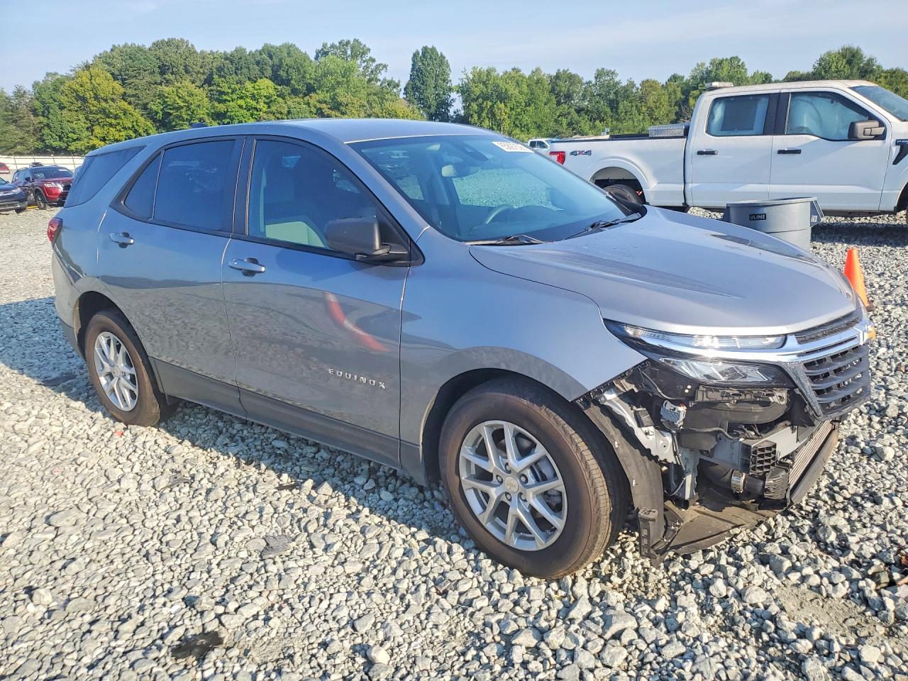 2024 Chevrolet Equinox Ls - zdjęcie 4