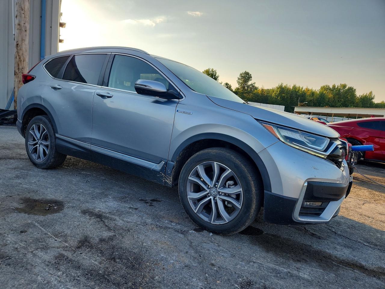 2022 Honda Cr-V Touring - zdjęcie 4