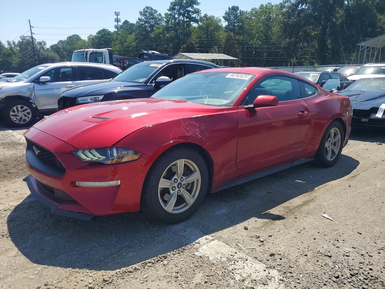 2020 Ford Mustang - zdjęcie główne