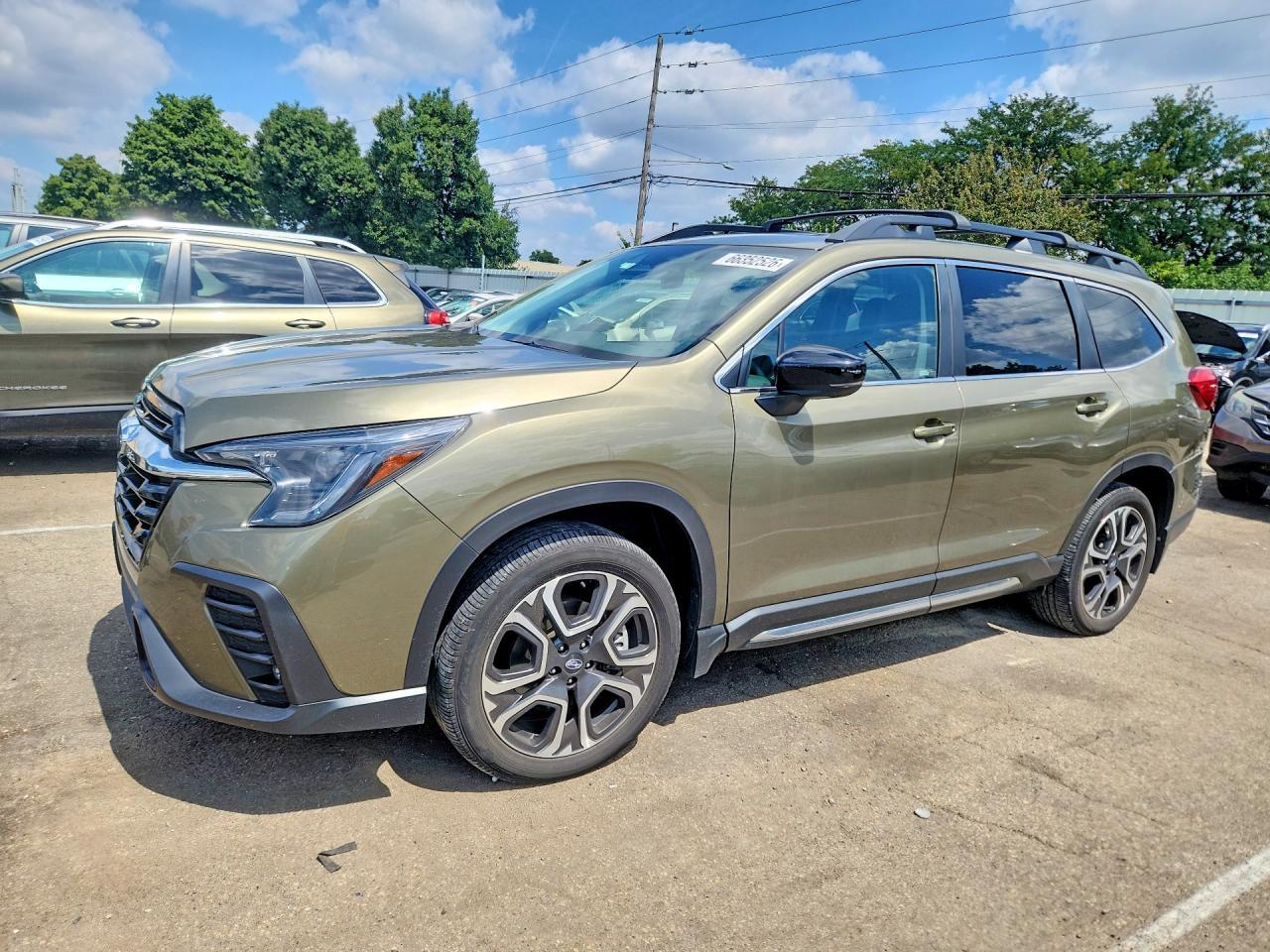 2024 Subaru Ascent Limited - zdjęcie główne
