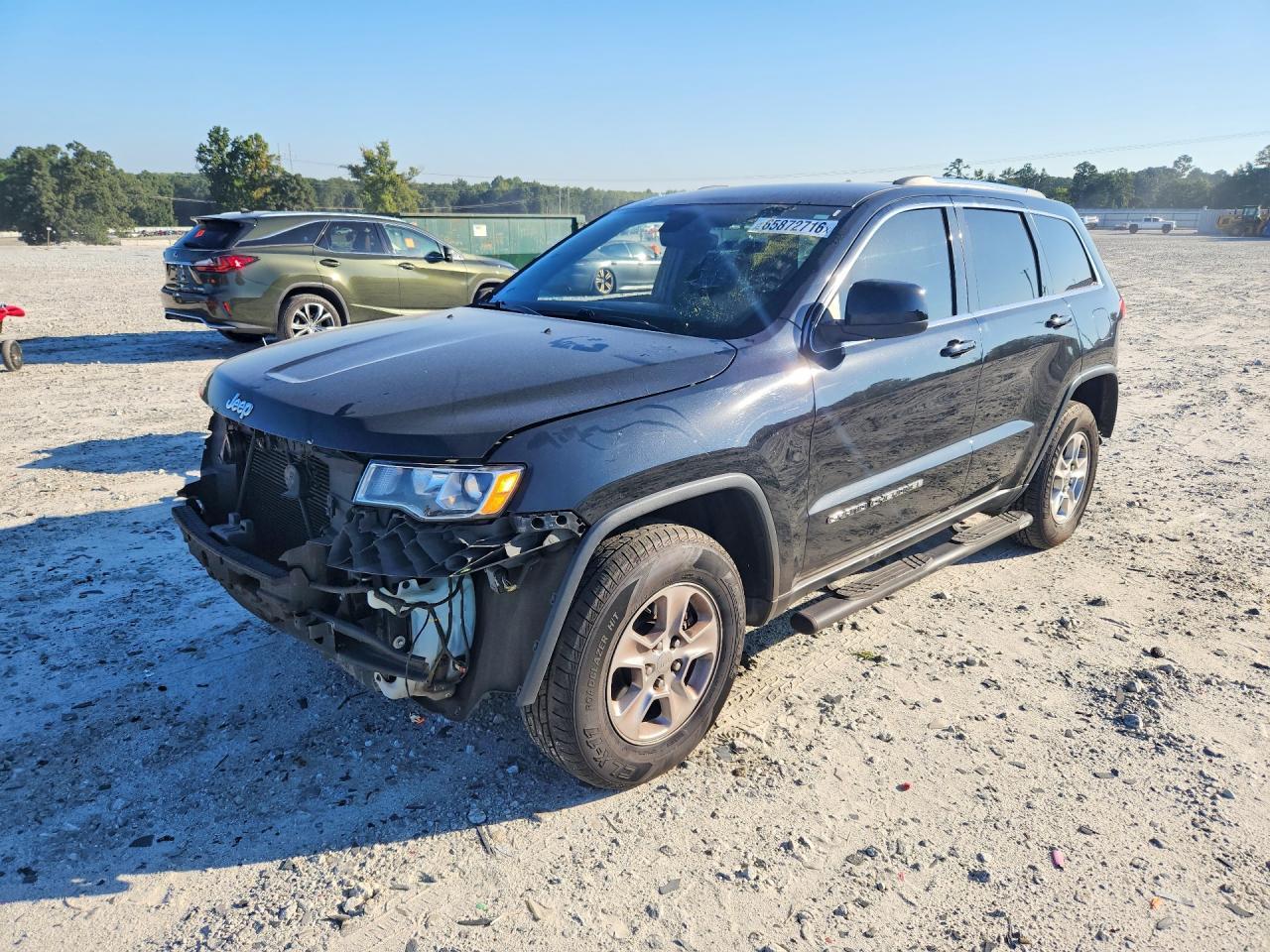 2017 Jeep Grand Cherokee Laredo - zdjęcie główne