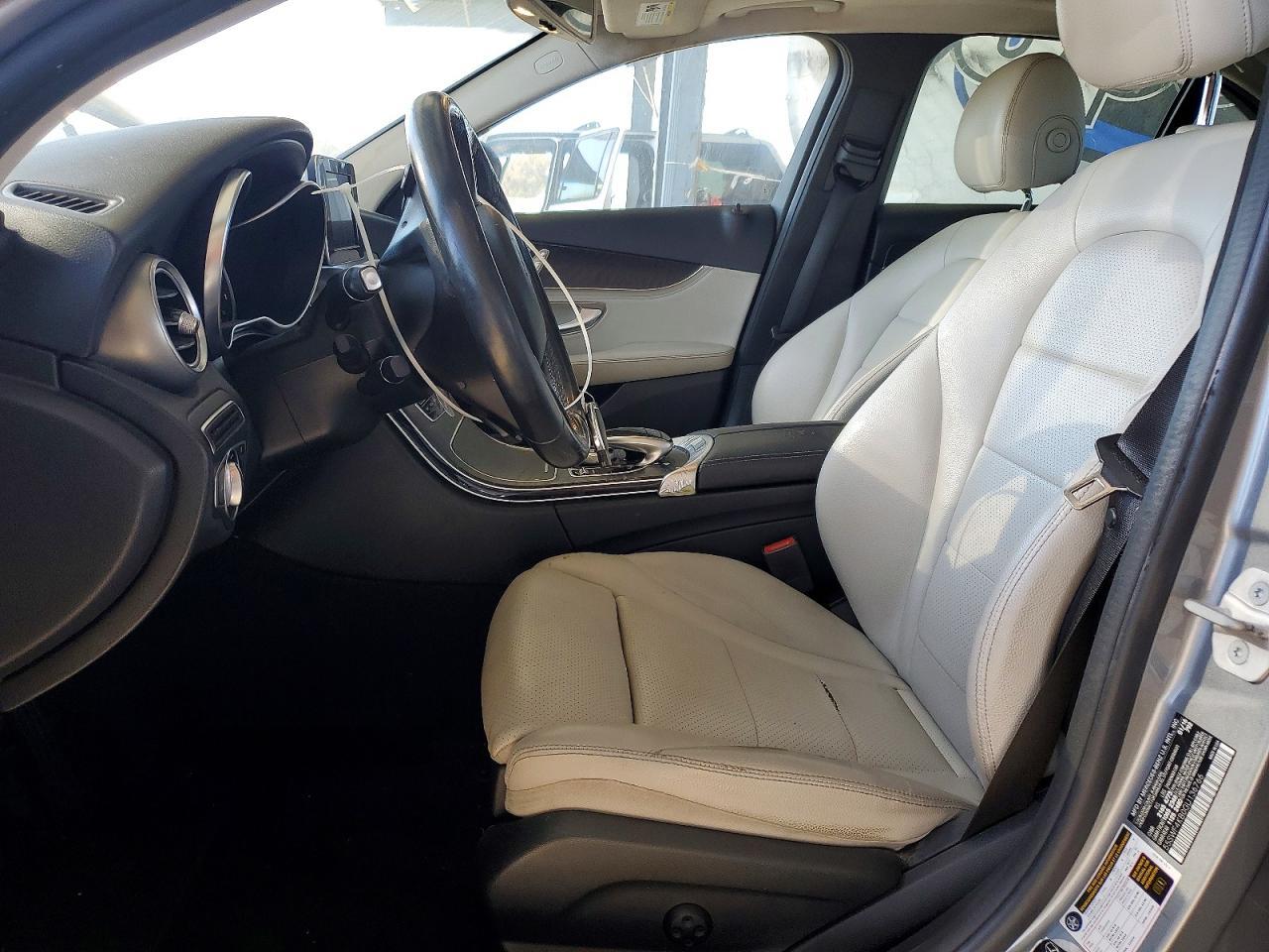 2016 Mercedes-Benz C 300 4Matic - zdjęcie 7