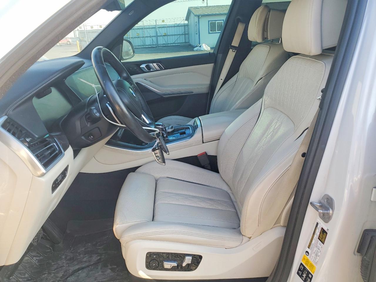 2021 BMW X5 xDrive40I - zdjęcie 7