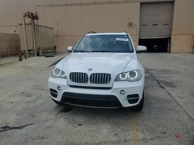 2013 BMW X5 xDrive35I - zdjęcie 13
