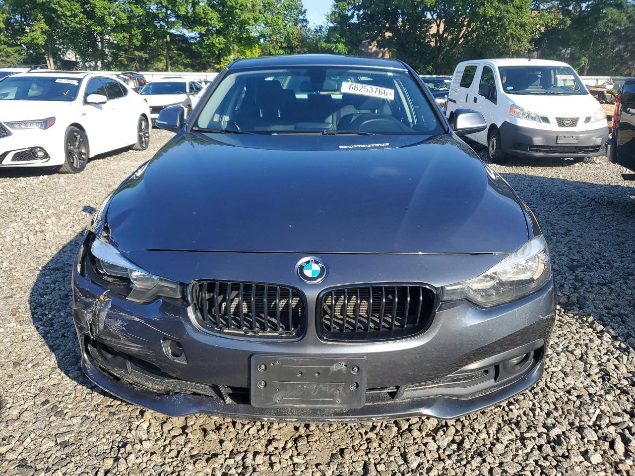 2017 BMW 320 Xi - zdjęcie 5