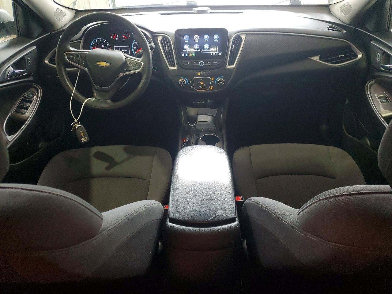 2023 Chevrolet Malibu Ls - zdjęcie 8