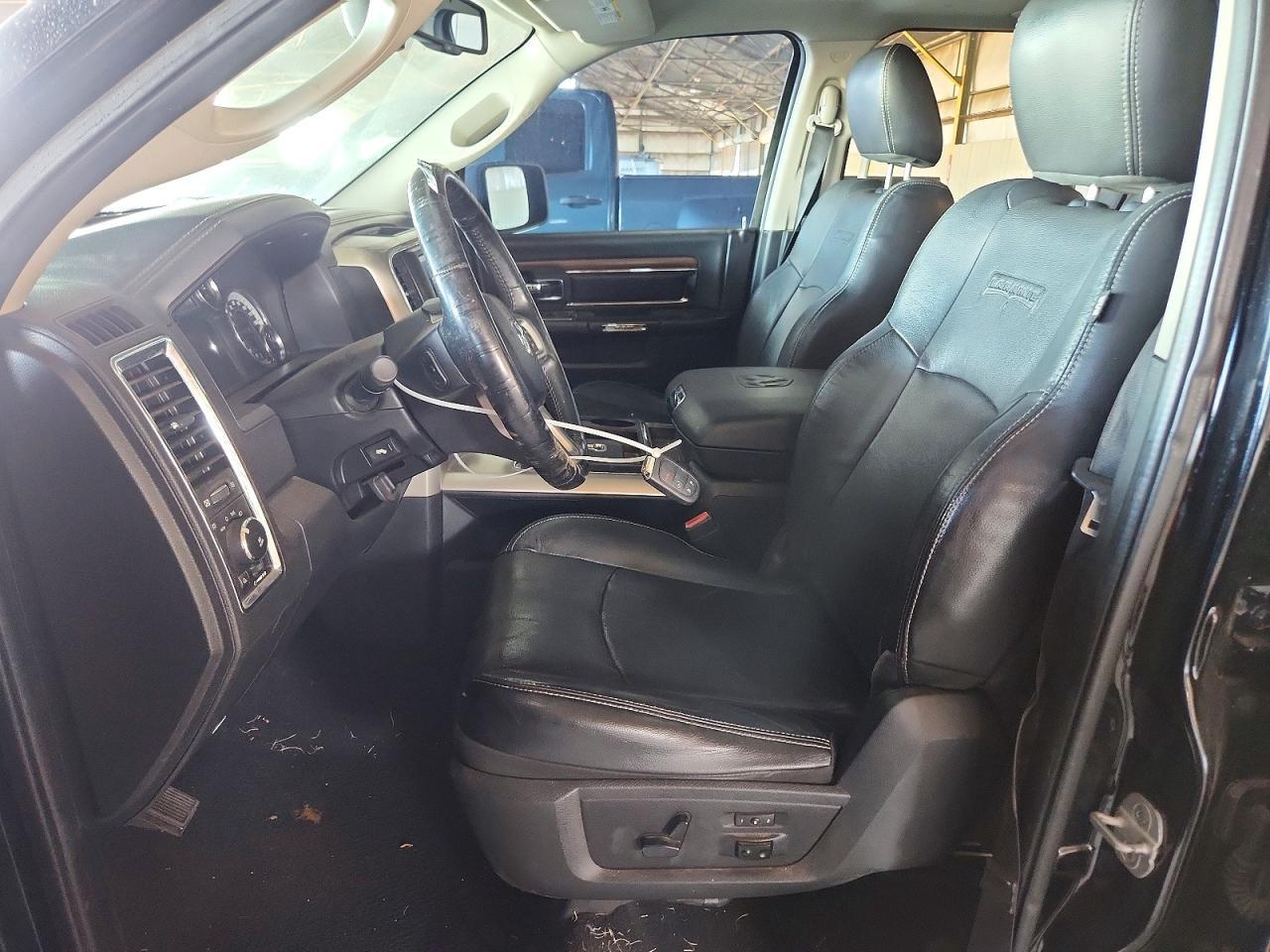 2013 Ram 1500 Laramie - zdjęcie 8