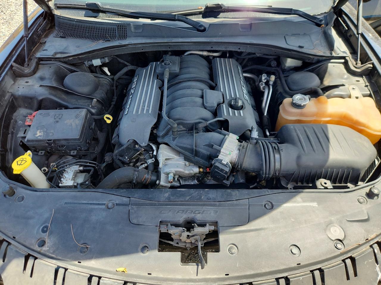2016 Dodge Charger Srt 392 - zdjęcie 11