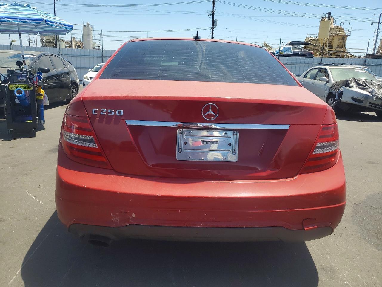 2014 Mercedes-Benz C 250 - zdjęcie 6