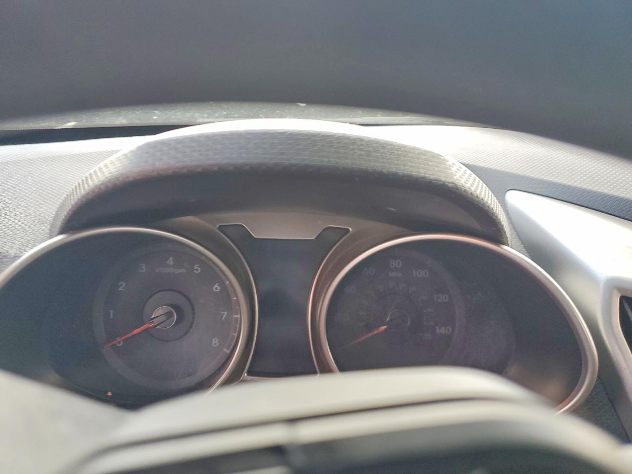 2013 Hyundai Veloster Base - zdjęcie 9