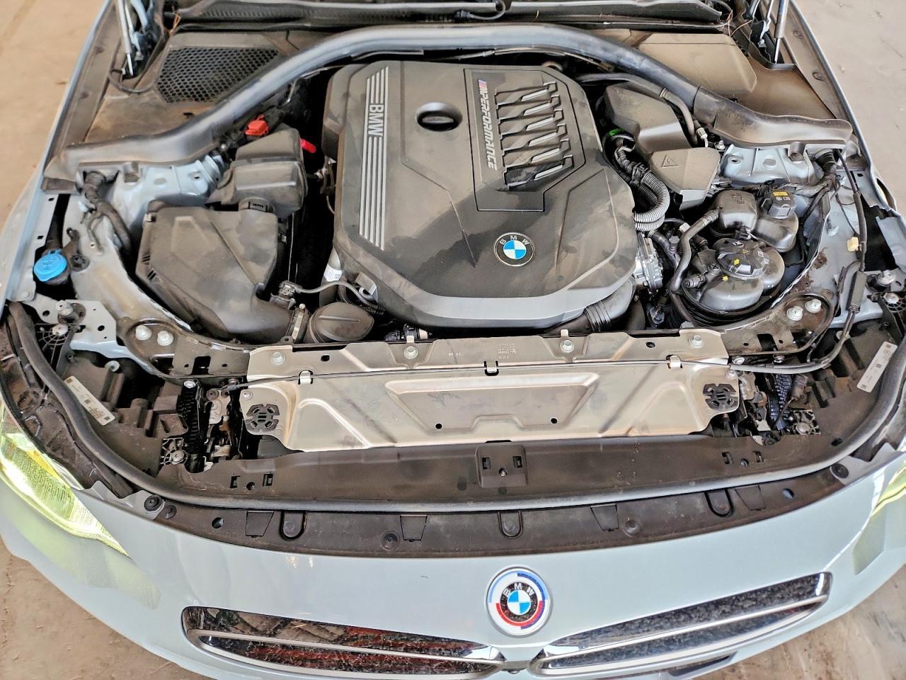2022 BMW M240Xi - zdjęcie 11