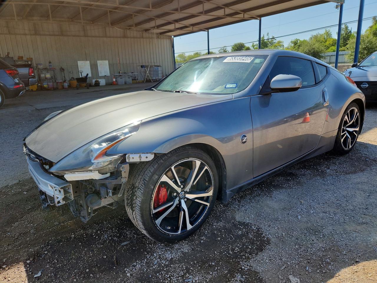2019 Nissan 370Z Sport Touring - zdjęcie główne