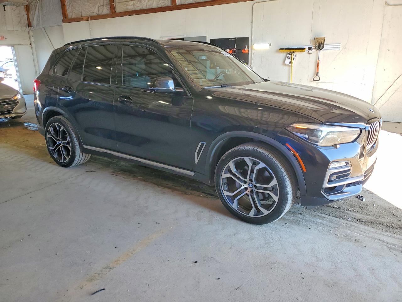 2019 BMW X5 xDrive40I - zdjęcie 4