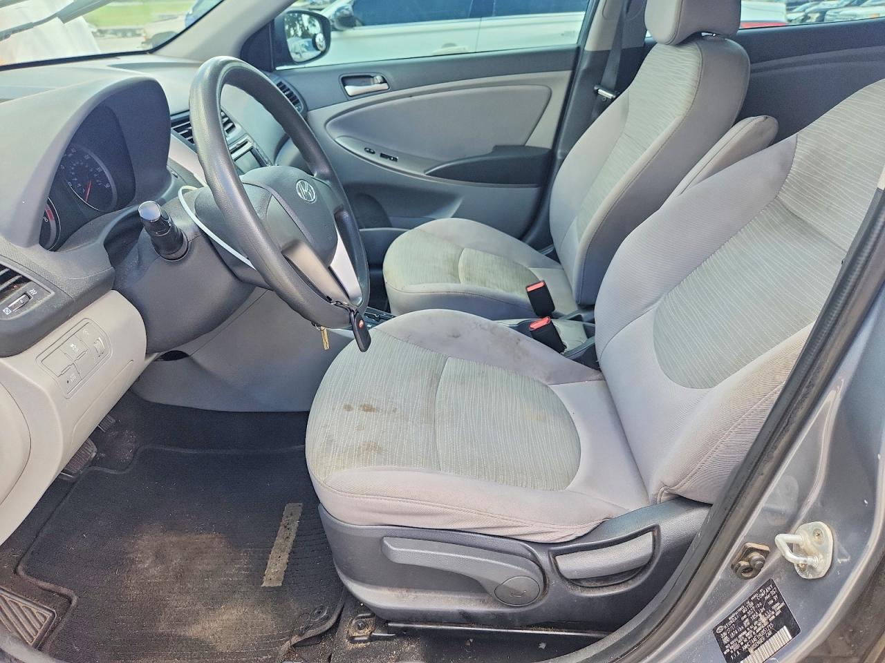 2017 Hyundai Accent Se - zdjęcie 7