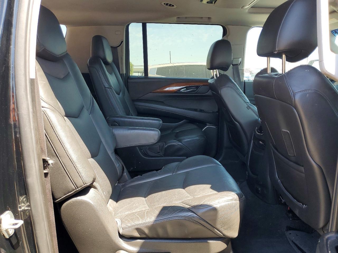 2016 Cadillac Escalade Esv Luxury - zdjęcie 11