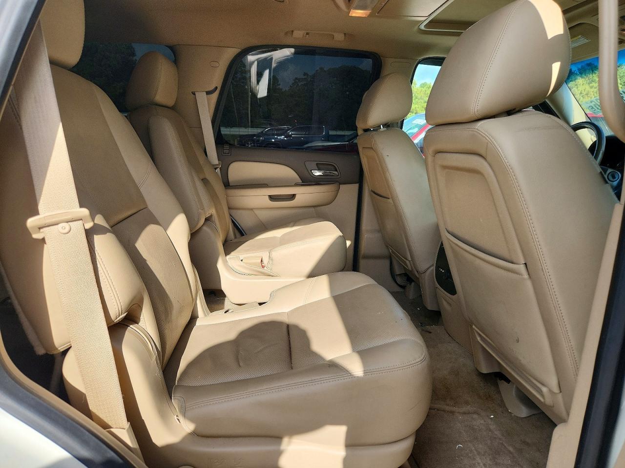 2014 Chevrolet Tahoe C1500 Ltz - zdjęcie 11
