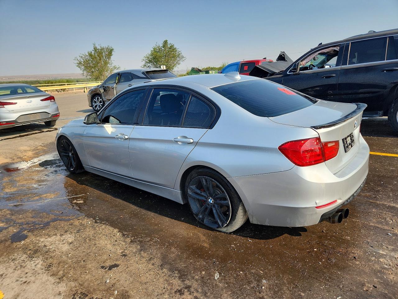2013 BMW 328 I - zdjęcie 2