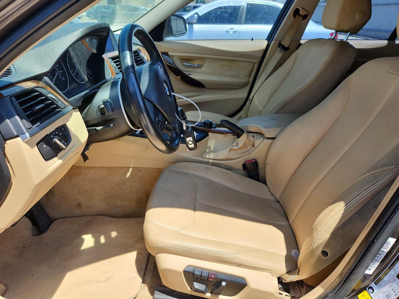 2013 BMW 328 Xi - zdjęcie 7
