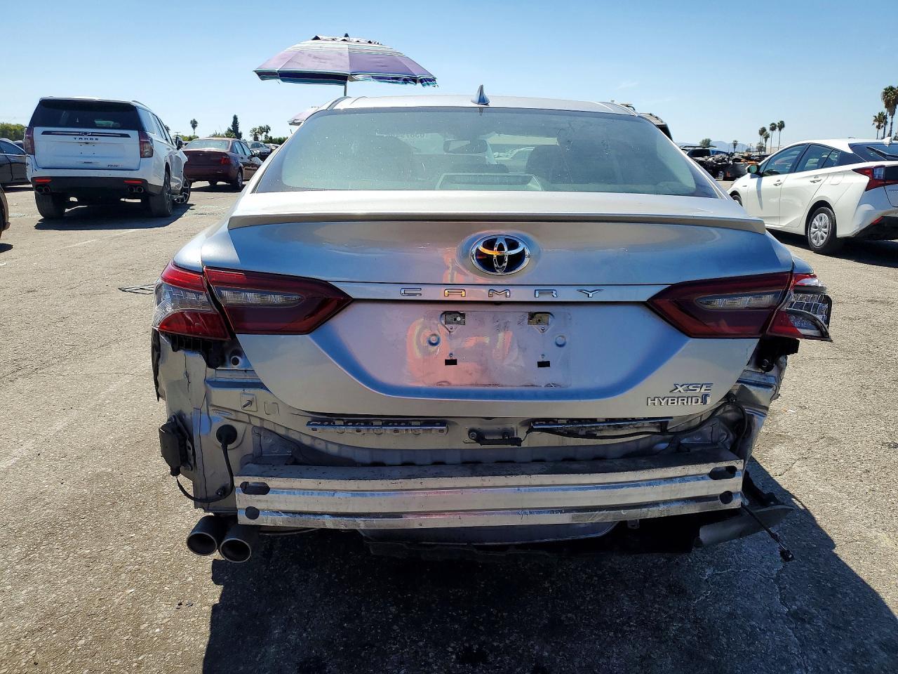 2024 Toyota Camry Xse - zdjęcie 6
