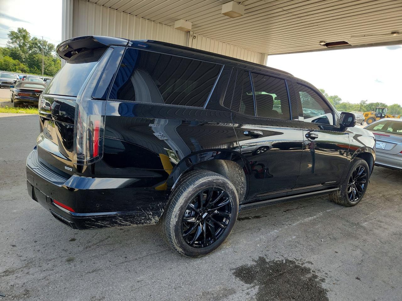 2025 Cadillac Escalade Sport - zdjęcie 3