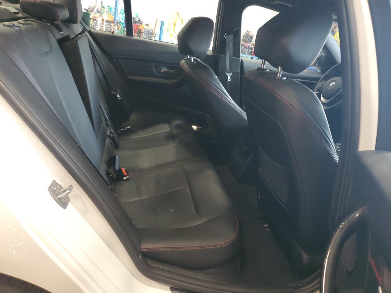 2014 BMW 328 I - zdjęcie 10