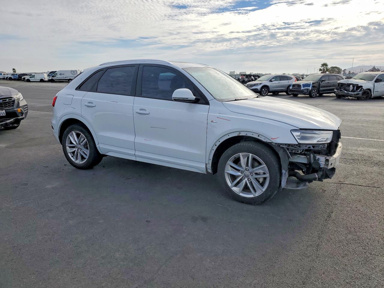 Audi Q3 - zdjęcie 4
