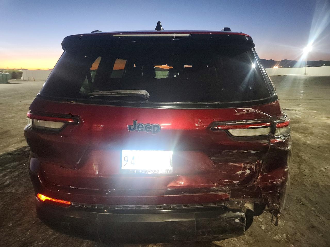 2023 Jeep Grand Cherokee L Laredo - zdjęcie 6