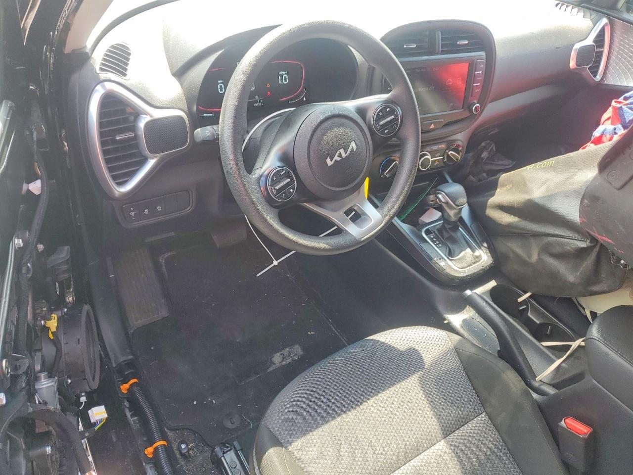 2025 Kia Soul Lx - zdjęcie 8