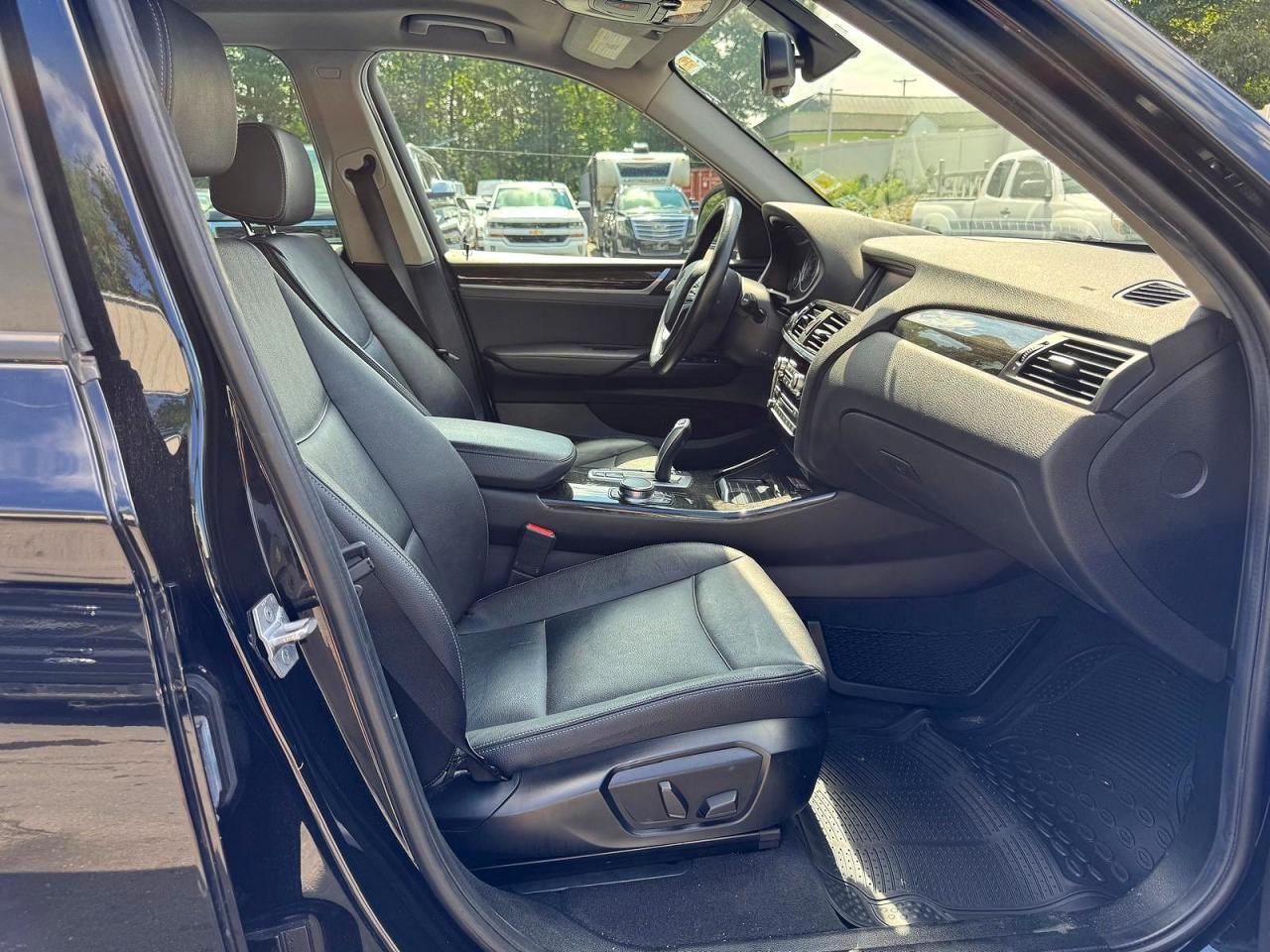 2017 BMW X3 xDrive28I - zdjęcie 8