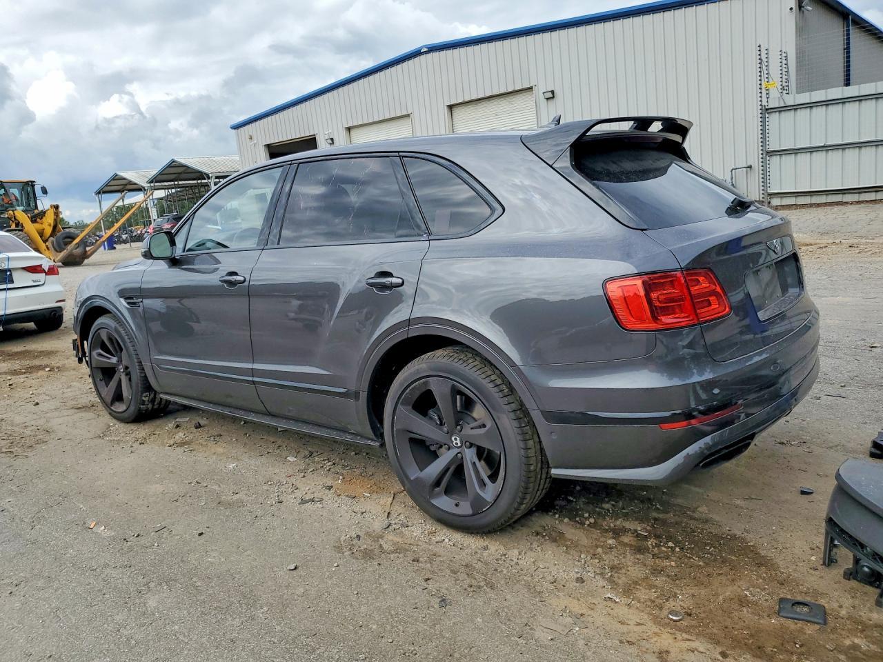 2018 Bentley Bentayga - zdjęcie 2