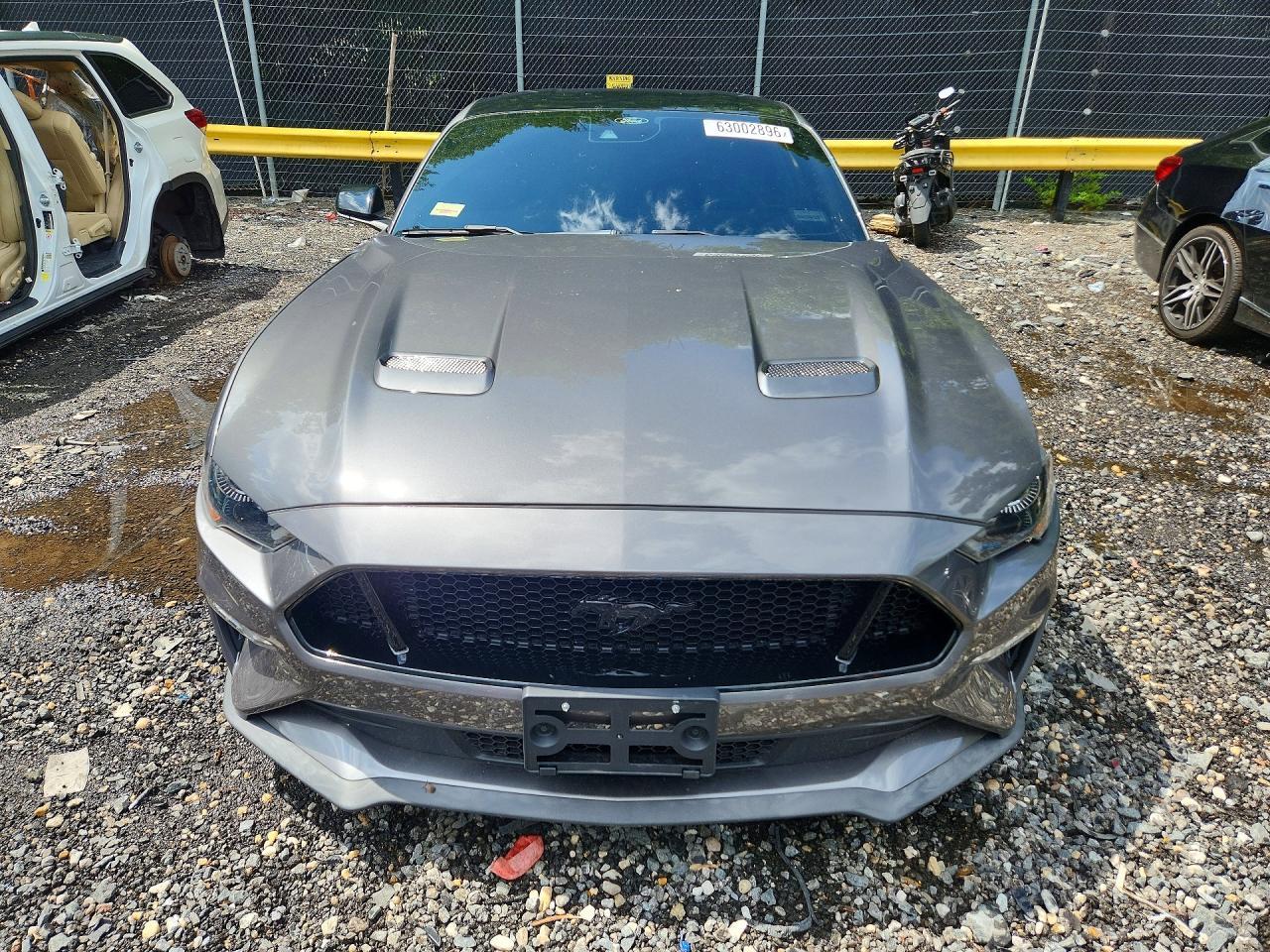 2021 Ford Mustang Gt - zdjęcie 5