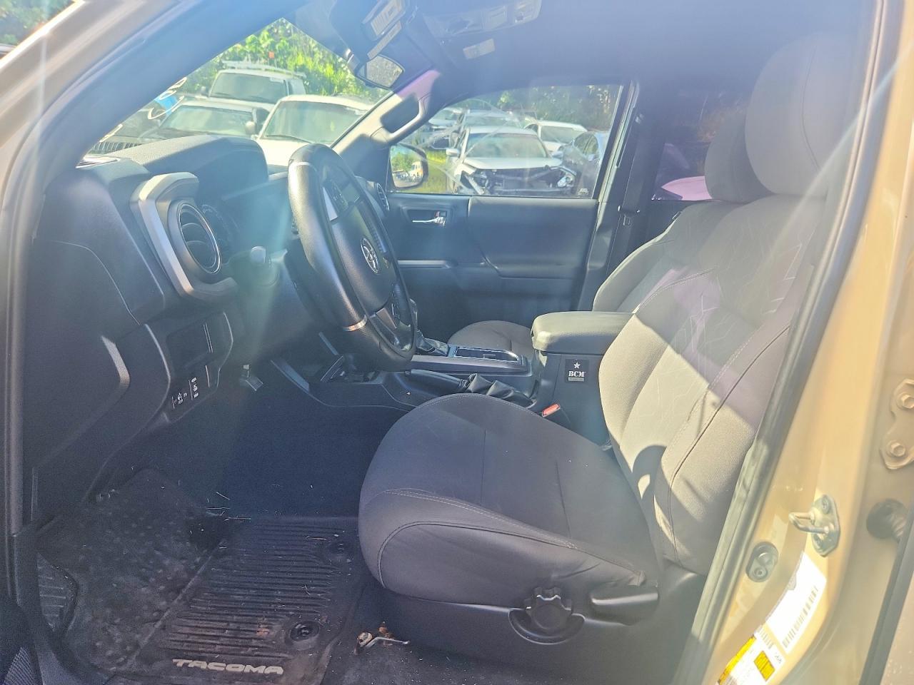 2016 Toyota Tacoma Sr V6 - zdjęcie 7