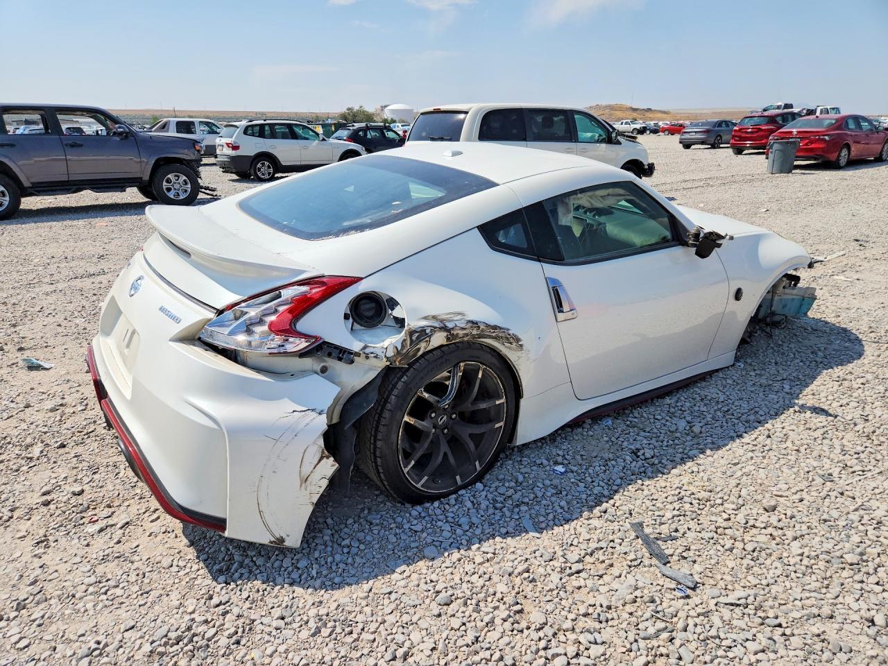 2017 Nissan 370Z Nismo Tech - zdjęcie 3