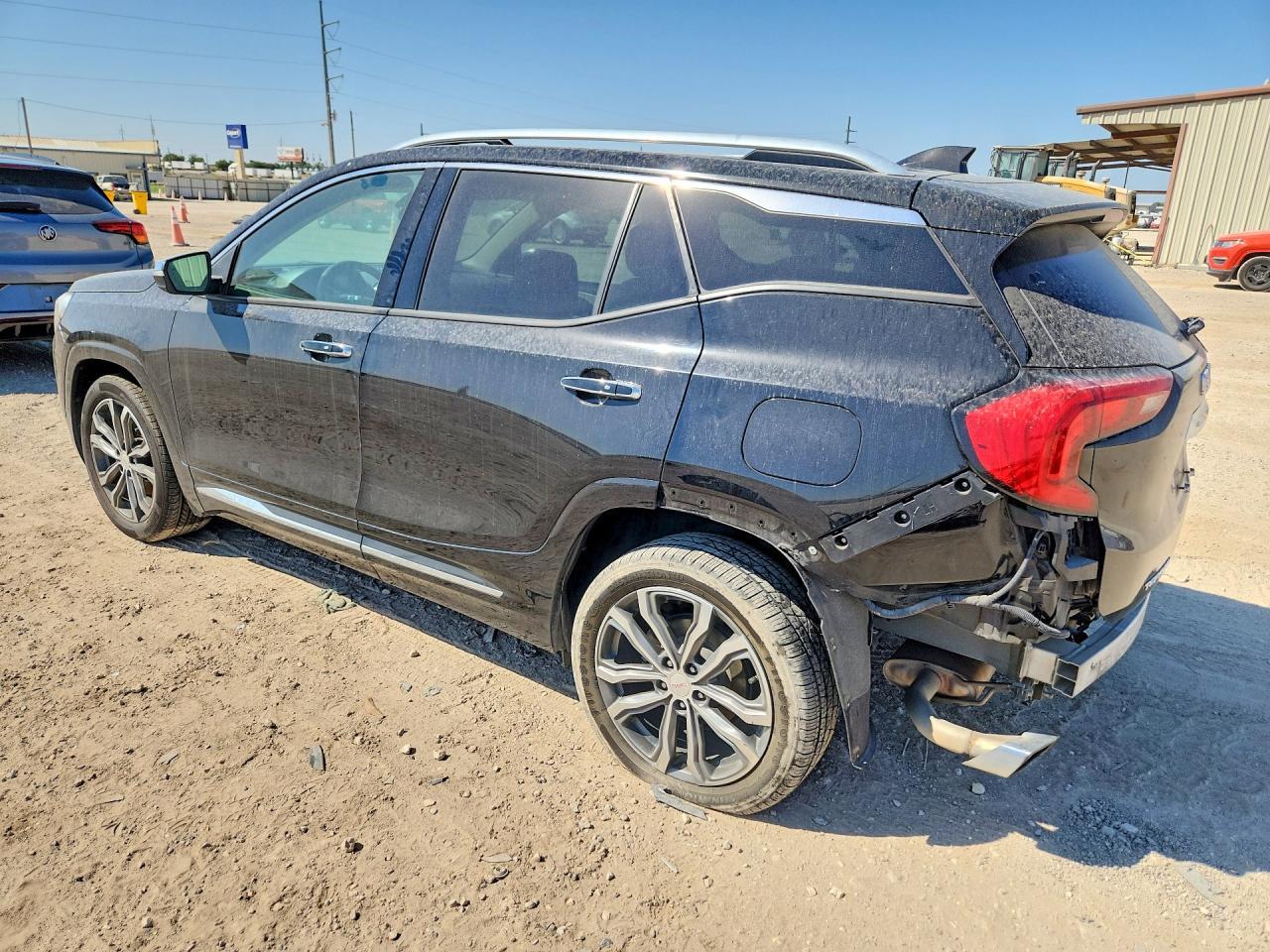 2019 GMC Terrain Denali - zdjęcie 2