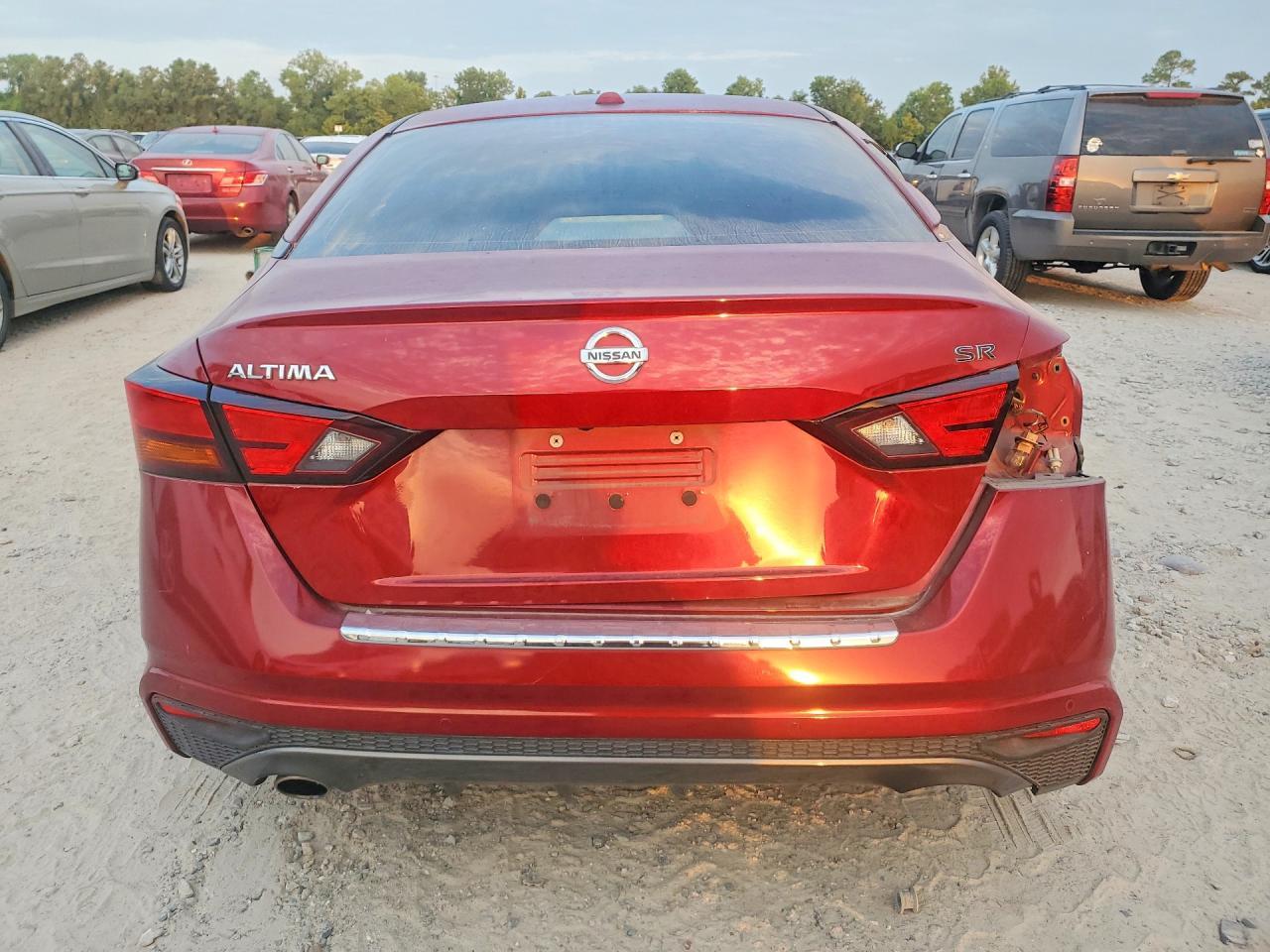 2020 Nissan Altima Sr - zdjęcie 6