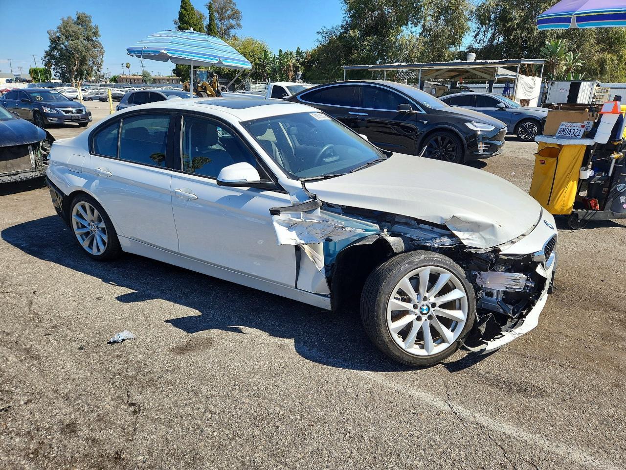 2018 BMW 320 I - zdjęcie 4