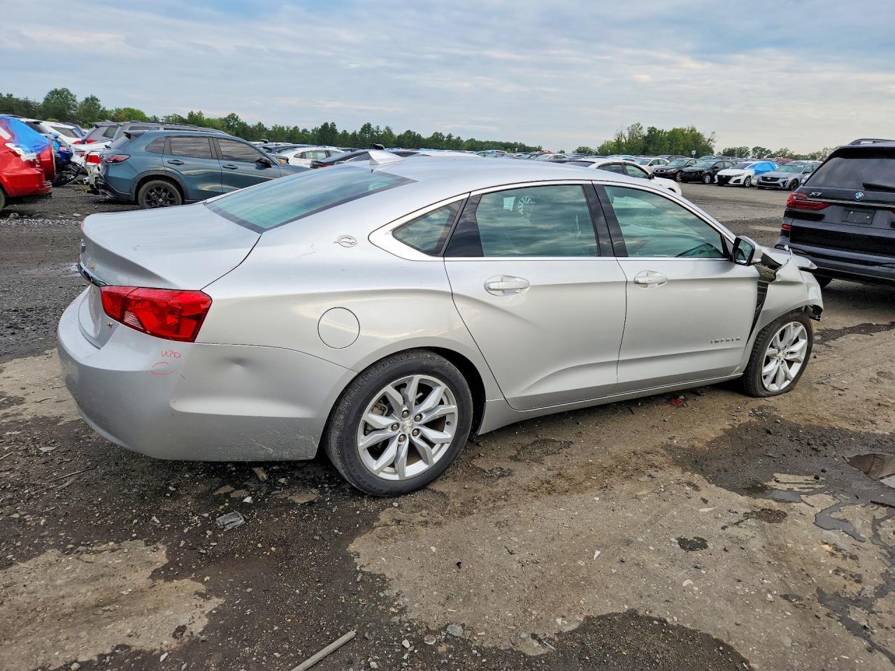 2019 Chevrolet Impala Lt - zdjęcie 3
