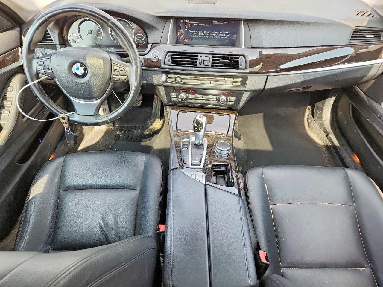 2015 BMW Seria 5 535i - zdjęcie 8