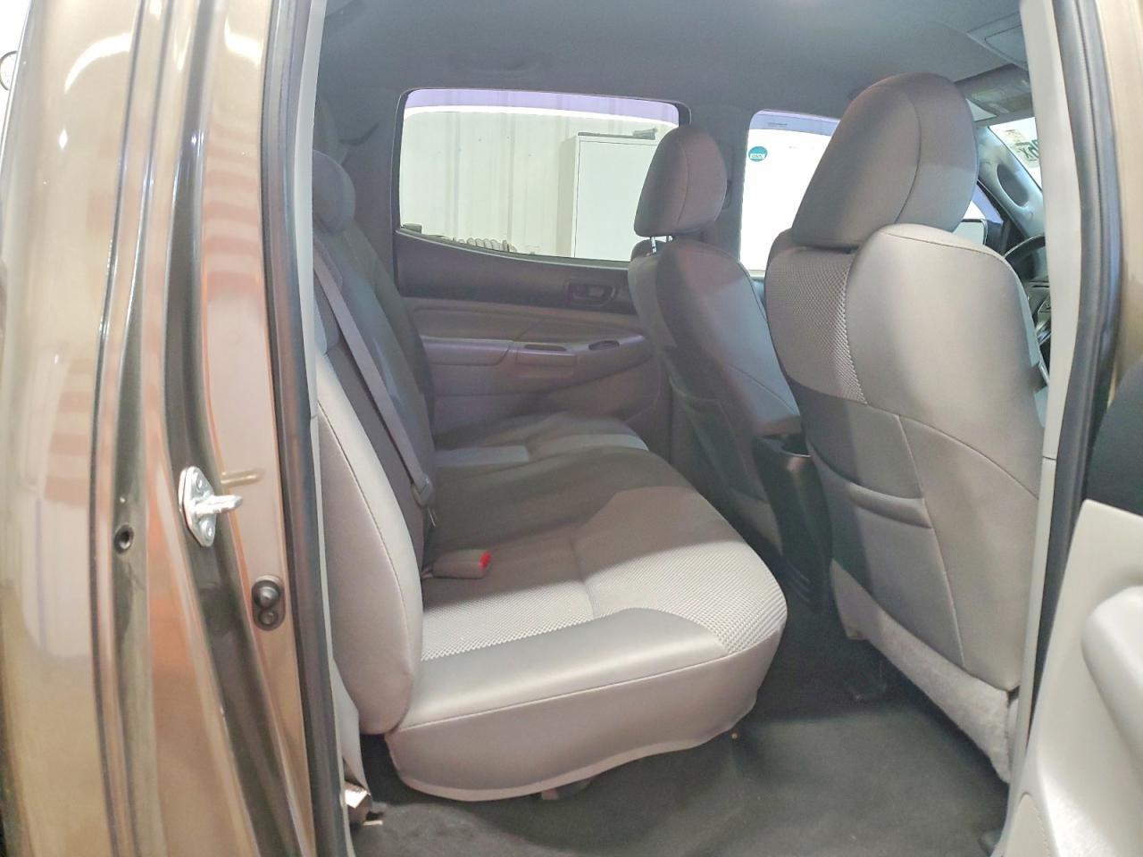 2015 Toyota Tacoma Double Cab Long Bed - zdjęcie 10