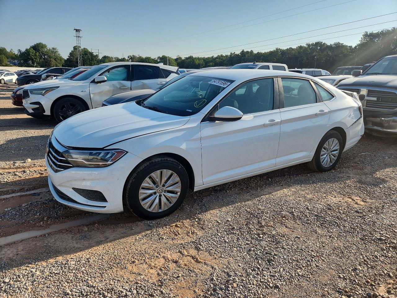 2019 Volkswagen Jetta S - zdjęcie główne