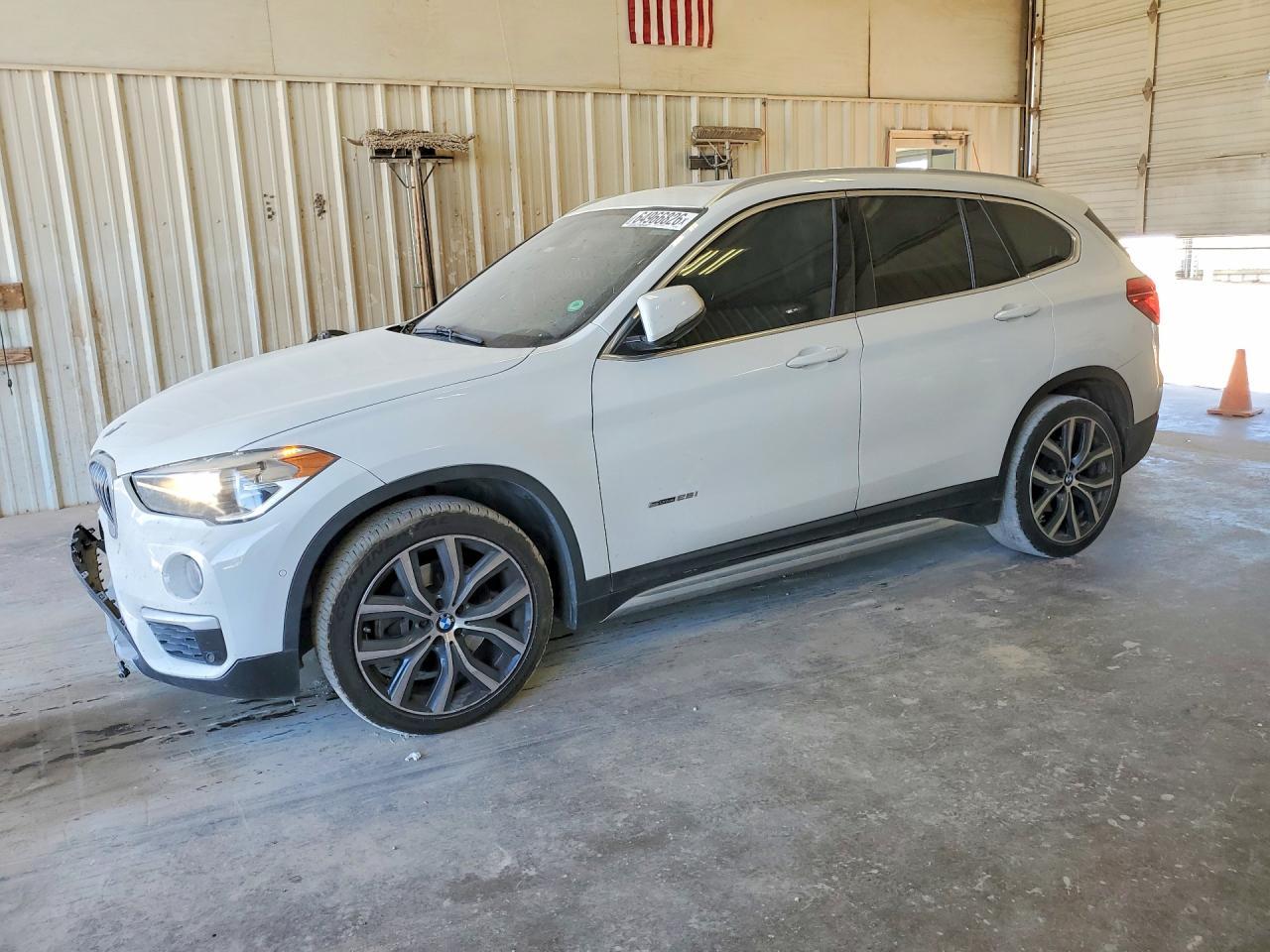 2018 BMW X1 Sdrive28I - zdjęcie główne