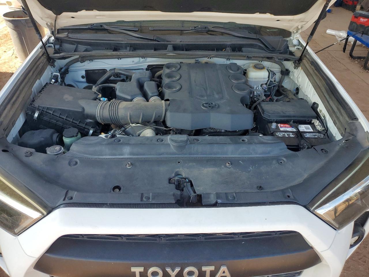 2016 Toyota 4Runner Sr5 - zdjęcie 12