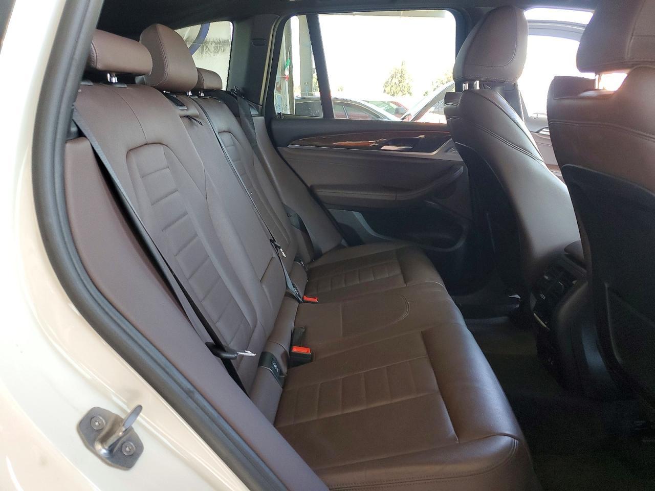 2020 BMW X3 xDrive30I - zdjęcie 10