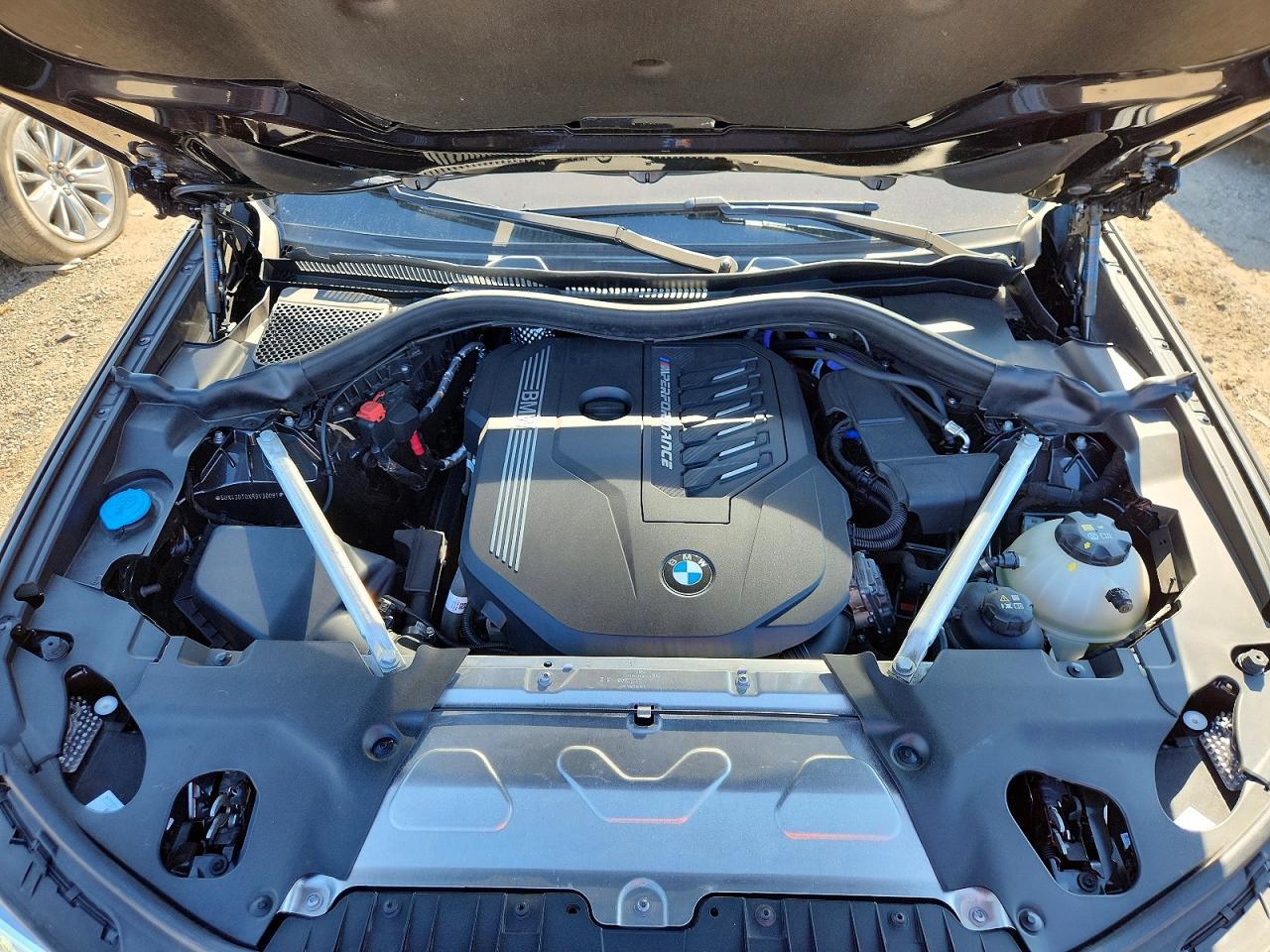 2024 BMW X4 M40I - zdjęcie 12
