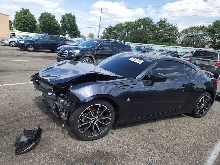 2017 Toyota 86 Base - zdjęcie 13
